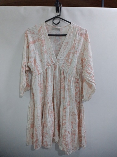 [TT25023904] 03GMM00700 V ESCOTE EN V MGA 3/4 ABIGAIL